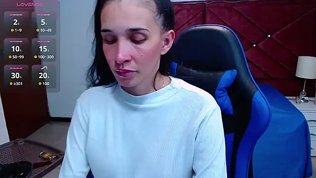 Snapshot of victoria_adams07 chatting on 5, 11, 2025 victoria adams07 online show from 5, 11, 2025