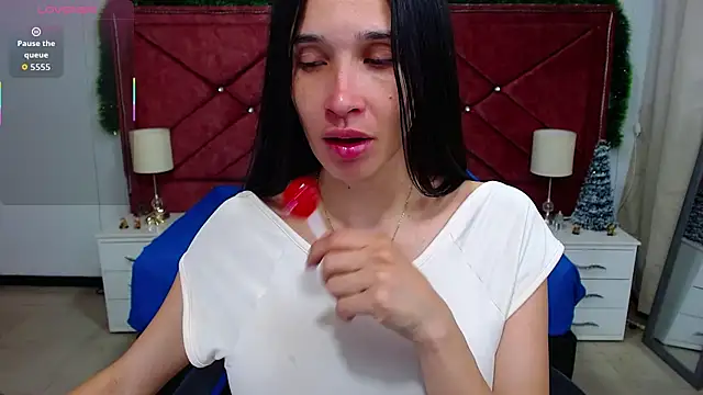 Snapshot of victoria_adams07 chatting on 15, 12, 2025 victoria adams07 online show from 15, 12, 2025