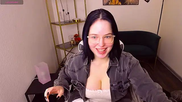 Snapshot of Manic_pixie_ chatting on 22, 10, 2025 Manic pixie online show from 22, 10, 2025