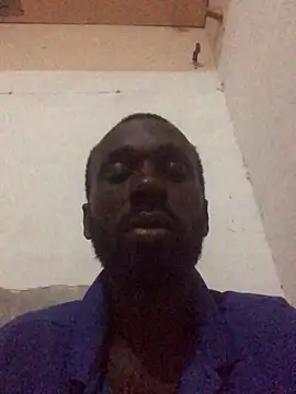 Snapshot of onewinnertee chatting on 17, 11, 2025 onewinnertee online show from 17, 11, 2025