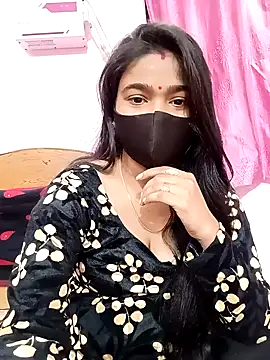 Snapshot of Simran-001 chatting on 28, 1, 2025 Simran-001 online show from 28, 1, 2025