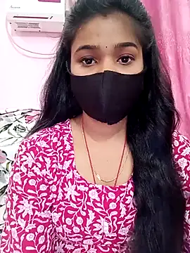 Snapshot of Simran-001 chatting on 5, 3, 2025 Simran-001 online show from 5, 3, 2025