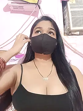 Snapshot of Simran-001 chatting on 4, 10, 2025 Simran-001 online show from 4, 10, 2025