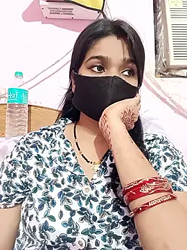 Snapshot of Simran-001 chatting on 10, 10, 2025 Simran-001 online show from 10, 10, 2025