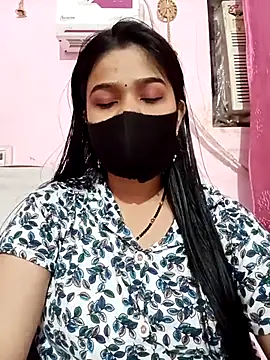 Snapshot of Simran-001 chatting on 26, 10, 2025 Simran-001 online show from 26, 10, 2025