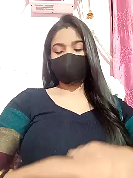 Snapshot of Simran-001 chatting on 30, 11, 2025 Simran-001 online show from 30, 11, 2025