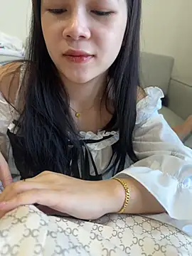 Snapshot of TOP_po chatting on 5, 12, 2025 TOP po online show from 5, 12, 2025