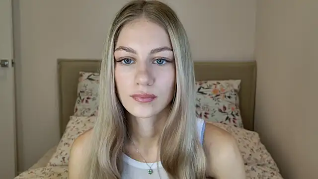 GabriellaOlsen online show from 8, 10, 2025