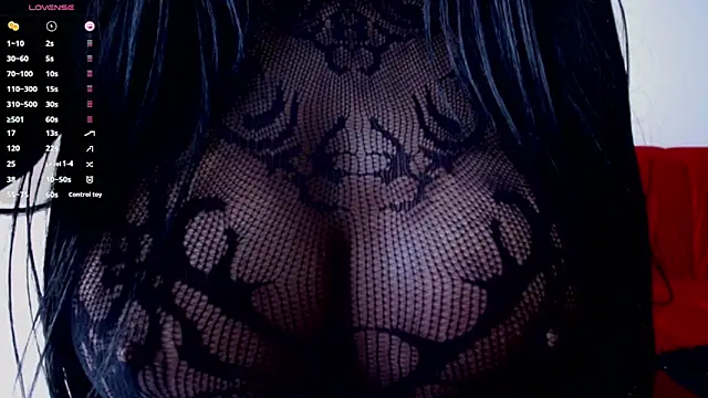 willow boobs online show from 4, 2, 2025