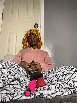 Meerawantsyou online show from 17, 2, 2025