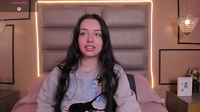 CAYLINCOLLINS online show from 24, 2, 2026