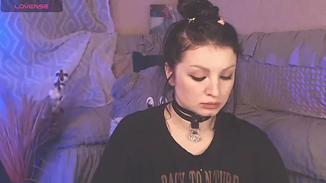 BritneyBarker online show from 11, 1, 2025