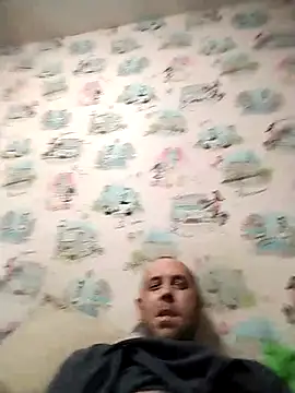 Snapshot of MaxDevilWhite chatting on 19, 11, 2025 MaxDevilWhite online show from 19, 11, 2025