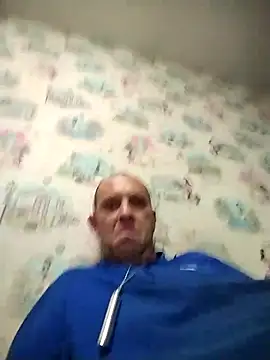 Snapshot of MaxDevilWhite chatting on 25, 11, 2025 MaxDevilWhite online show from 25, 11, 2025