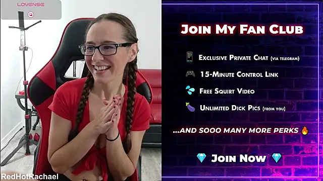 Snapshot of RedHotRachael chatting on 15, 11, 2025 RedHotRachael online show from 15, 11, 2025