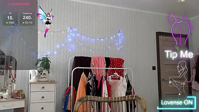 Snapshot of Soffya_Soy chatting on 9, 11, 2025 Soffya Soy online show from 9, 11, 2025