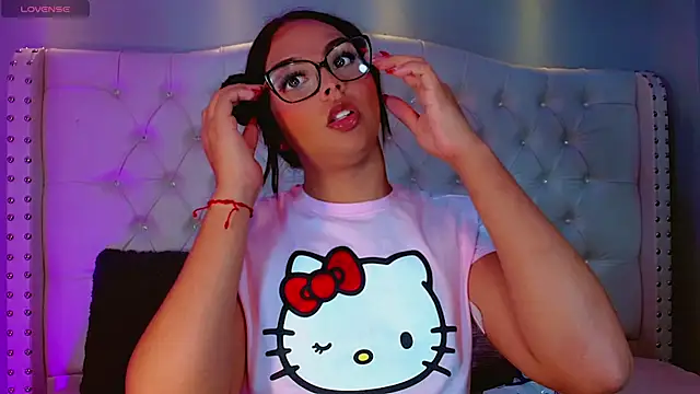 CamiiGarcia online show from 21, 9, 2025