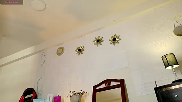 Akemirosse online show from 21, 10, 2025