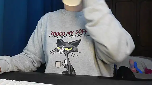 Snapshot of bunnyfox420 chatting on 30, 11, 2025 bunnyfox420 online show from 30, 11, 2025