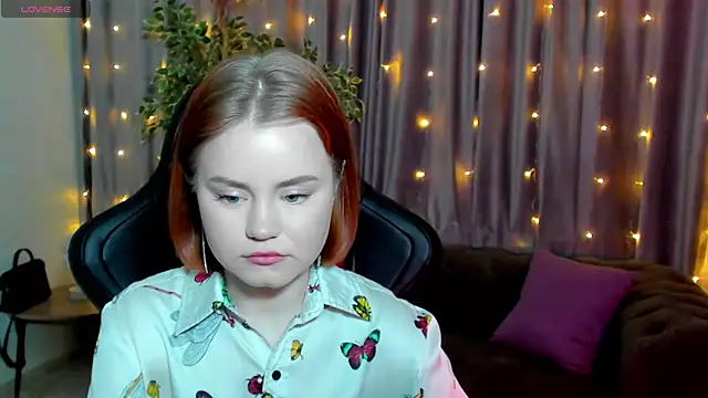 Snapshot of lu_muon chatting on 1, 2, 2025 lu muon online show from 1, 2, 2025