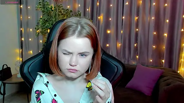 Snapshot of lu_muon chatting on 1, 2, 2025 lu muon online show from 1, 2, 2025