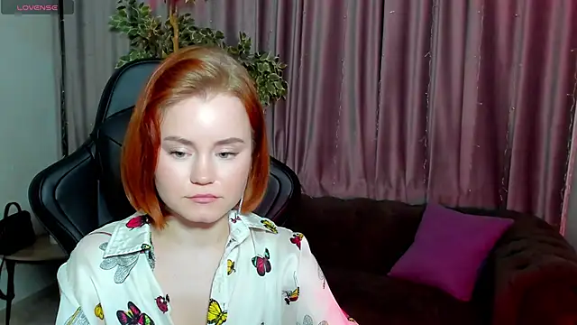 Snapshot of lu_muon chatting on 1, 2, 2025 lu muon online show from 1, 2, 2025