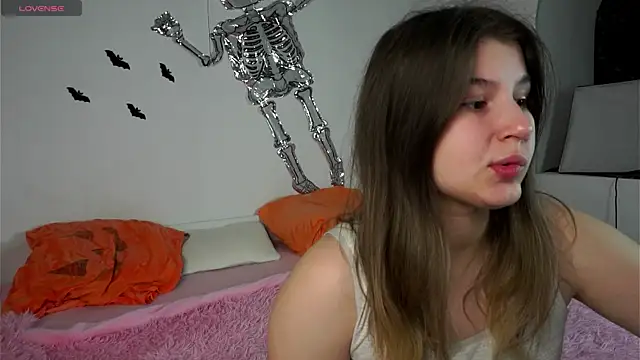 nawuwu online show from 7, 11, 2025