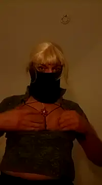 sandrahoeslut online show from 21, 2, 2025