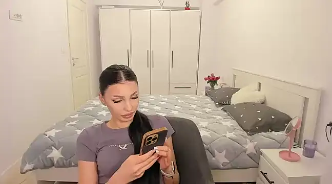 HelenShawn online show from 5, 3, 2025