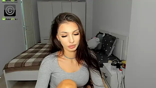 HelenShawn online show from 14, 11, 2025