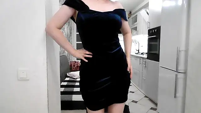 Victoria Glam online show from 30, 11, 2025