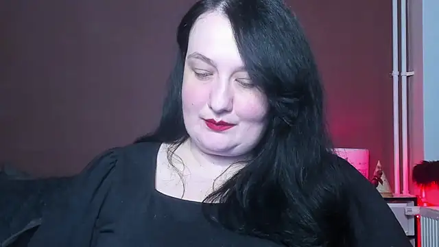 QueenOfHaze online show from 1, 3, 2025