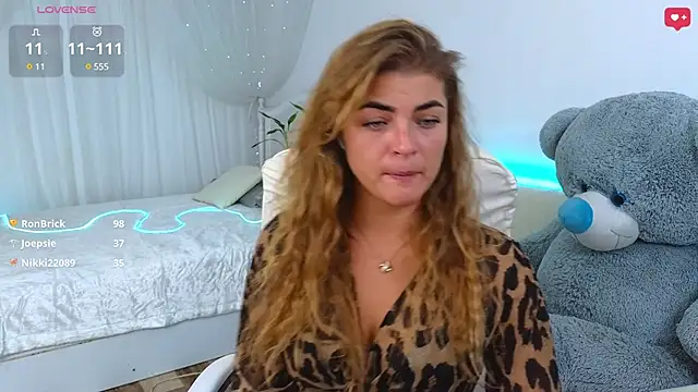 Snapshot of Donna_Sun chatting on 8, 2, 2025 Donna Sun online show from 8, 2, 2025