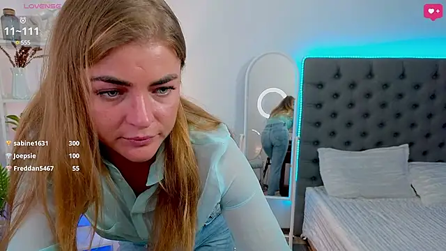 Snapshot of Donna_Sun chatting on 17, 2, 2025 Donna Sun online show from 17, 2, 2025