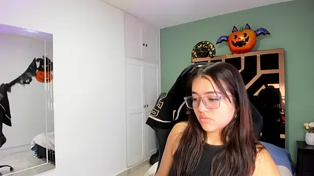 Snapshot of Billie_Jhonson_ chatting on 21, 10, 2025 Billie Jhonson online show from 21, 10, 2025