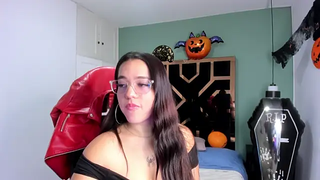 Snapshot of Billie_Jhonson_ chatting on 27, 10, 2025 Billie Jhonson online show from 27, 10, 2025