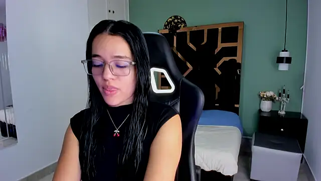 Snapshot of Billie_Jhonson_ chatting on 10, 11, 2025 Billie Jhonson online show from 10, 11, 2025