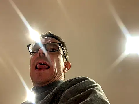 Kenhornu online show from 24, 11, 2025