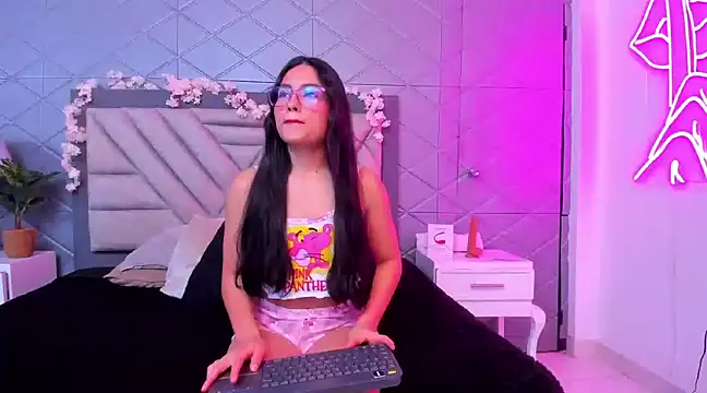 VioletRousse  online show from 13, 2, 2025