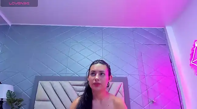 VioletRousse  online show from 18, 2, 2025