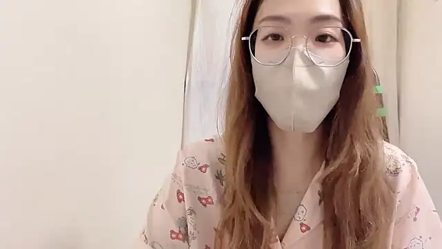 Snapshot of Chu1314 chatting on 28, 9, 2025 Chu1314 online show from 28, 9, 2025