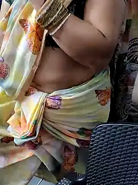 Snapshot of laxmitelugu78 chatting on 12, 3, 2025 laxmitelugu78 online show from 12, 3, 2025