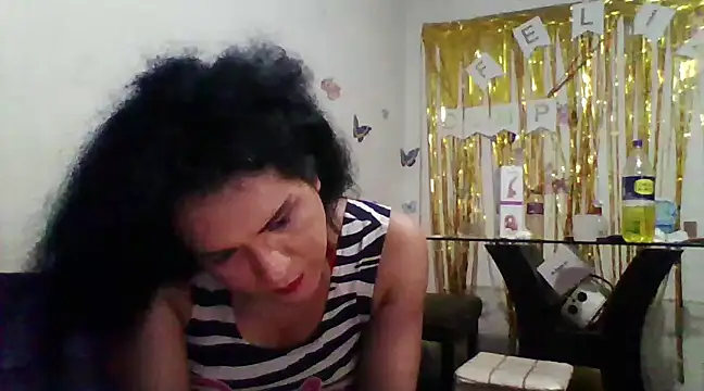 Snapshot of sofiatransgirl chatting on 10, 3, 2025 sofiatransgirl online show from 10, 3, 2025