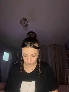 Snapshot of bunnythetailor chatting on 7, 11, 2025 bunnythetailor online show from 7, 11, 2025