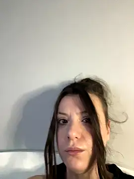 Snapshot of bunnythetailor chatting on 8, 11, 2025 bunnythetailor online show from 8, 11, 2025