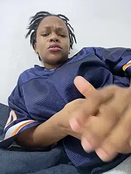 Boneca25 online show from 11, 3, 2026