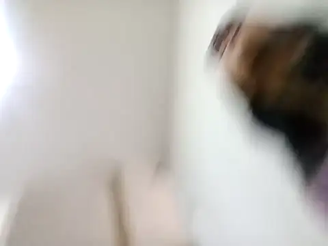 Snapshot of esmeralda06 chatting on 8, 11, 2025 esmeralda06 online show from 8, 11, 2025