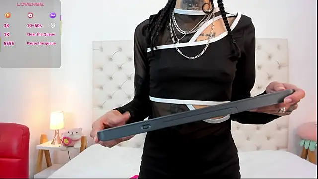 Snapshot of esmeralda06 chatting on 20, 11, 2025 esmeralda06 online show from 20, 11, 2025