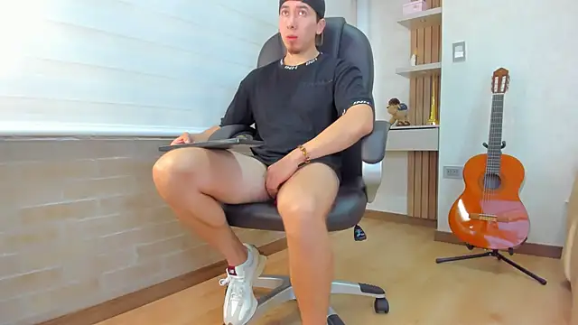 Tombarden online show from 24, 11, 2025