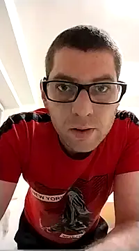 Lukaskori online show from 2, 2, 2025